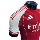 CAMISA VERSÃO PLAYER DO ARSENAL 25/26 VERMELHO